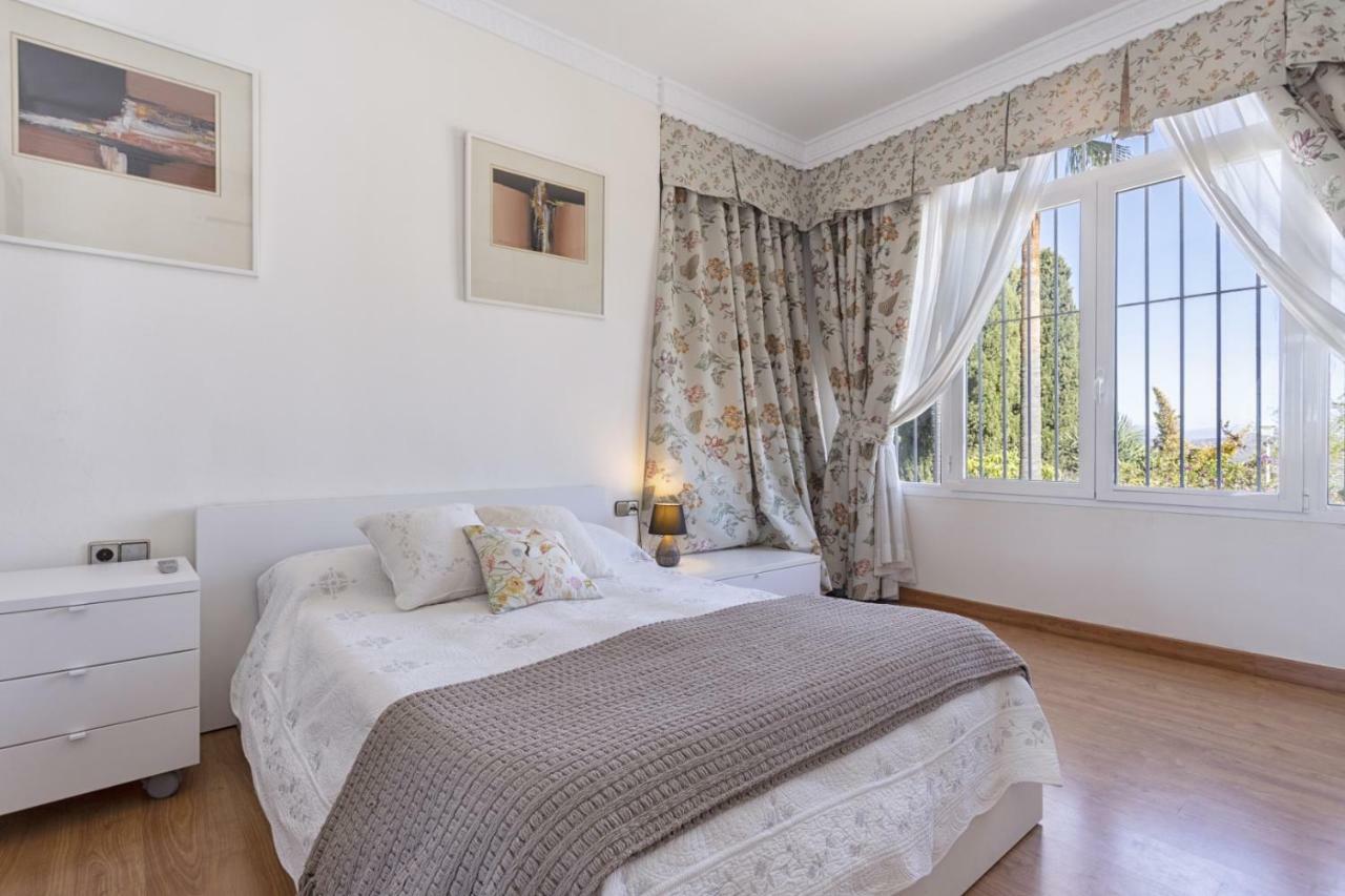 Villa Tocororo en Pinos de Alhaurin Alhaurín de la Torre Eksteriør billede